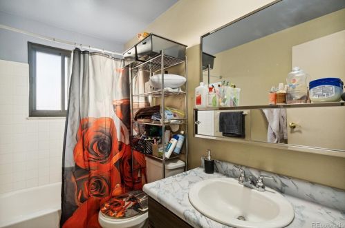 3103 Zion St, Aurora CO  80011-2207 exterior