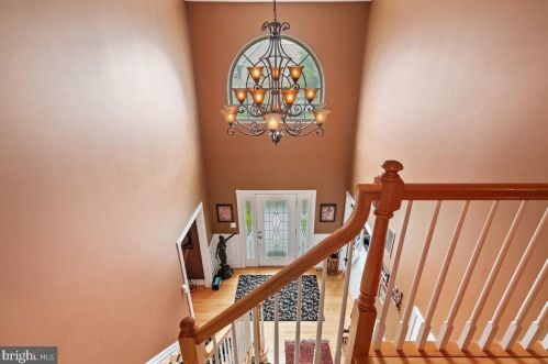 13 Colts Run Rd, Princeton NJ  08540-8593 exterior
