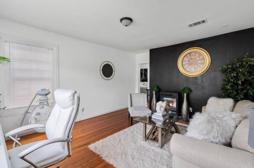 1753 Ellen St, Atlanta GA  30318-2711 exterior