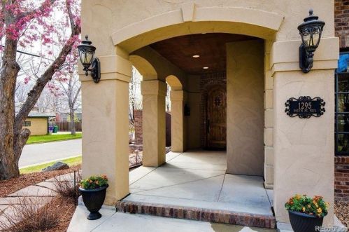 1295 St Paul St, Denver, CO 80210