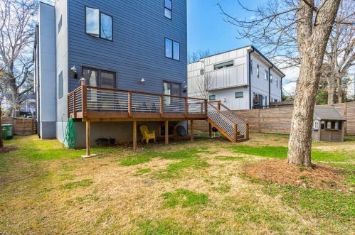 125 Holiday Ave, Atlanta GA  30307-2611 exterior