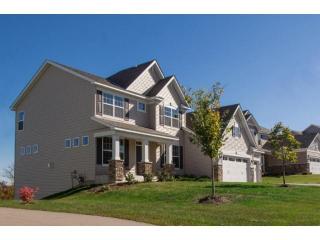 1565 Hemlock Way, Chanhassen, MN 55317-4543