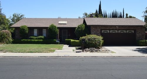 3452 Norton Ave, Modesto, CA 95350-1559