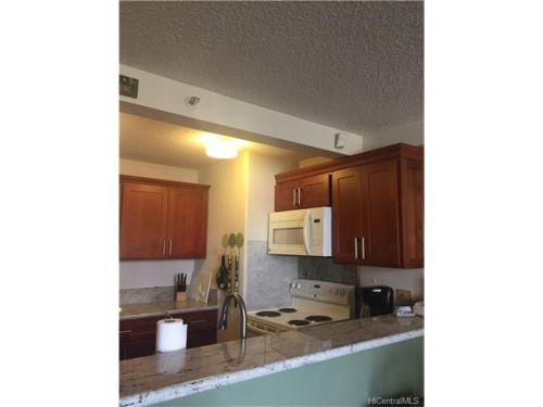 229 Paoakalani Ave, Honolulu HI  96815-3764 exterior