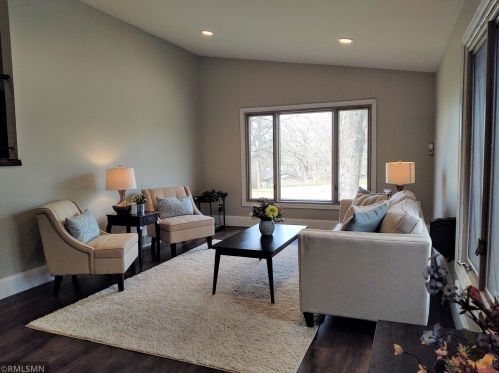 118 Benton Oaks Dr, Sauk Rapids, MN 56379-2607