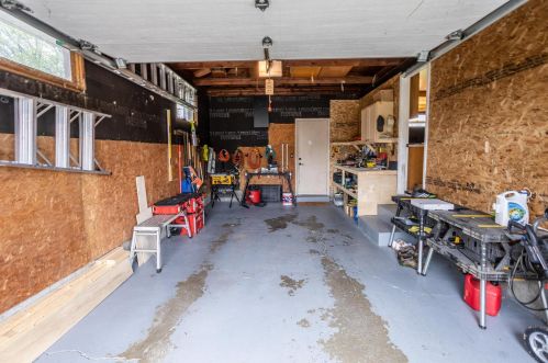 4466 Phoenix Dr, Springfield OH  45503-6326 exterior