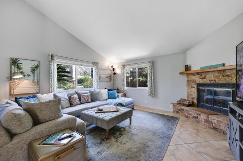 54125 Avenida Vallejo, La Quinta, CA 92253-3650