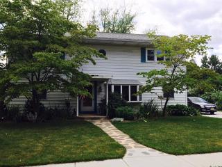 9 Bucknell Ave, Stratford, NJ 08084-2004