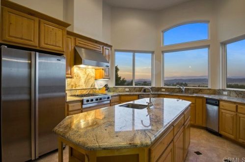 16662 Sam Ln, Ramona, CA 92065-6966