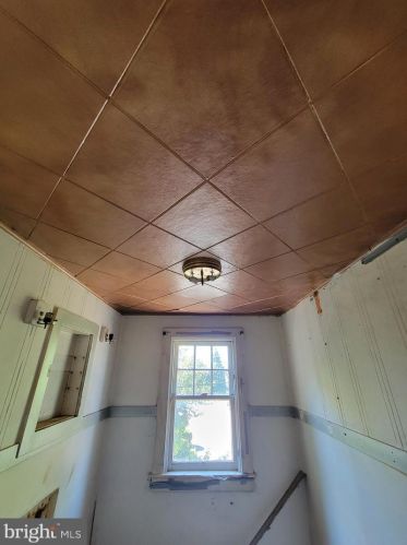 1123 Harrisburg Pike, Carlisle PA  17013-1618 exterior