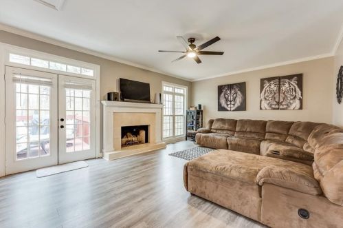 1221 Dover Pl, Conyers GA  30013-4621 exterior