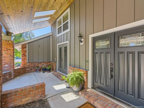 7849 Valentia St, Englewood, CO 80112-3338