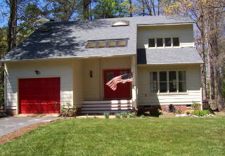 5701 Saddle Hill Dr, Midlothian, VA 23112-2383