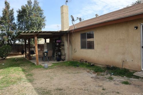 10741 Collett Ave, Riverside CA  92505-2943 exterior