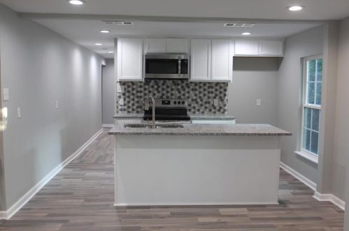 5917 Houghton Ave, Fort Worth TX  76107-6609 exterior