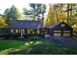 23 Rockwood Ct, Manchester, NH 03110-4934