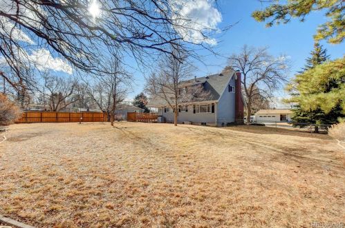 7130 Tamarac Ct, Englewood CO 80112-1874 exterior