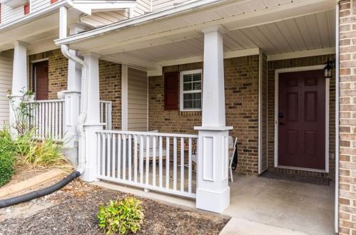591 Fox Creek Xing, Holly Springs, GA 30188-5757