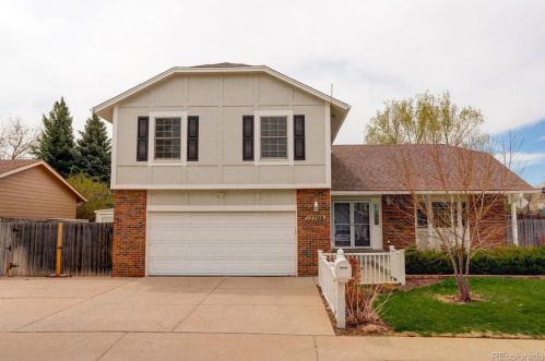17708 Belleview Pl, Denver CO  80015-2305 exterior