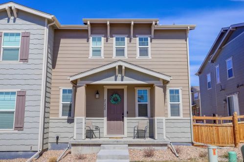 21220 Radcliff Ave, Denver, CO 80015-5420