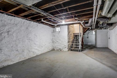 313 Ross St, Lancaster PA  17602-1941 exterior