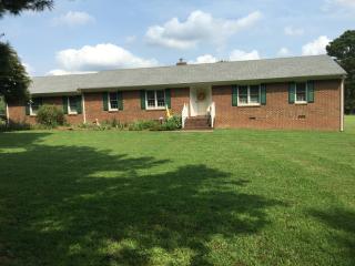 345 Forest Ave, Richmond VA  23223-3518 exterior