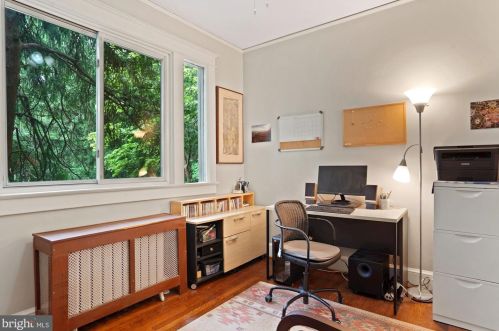 7125 Poplar Ave, Silver Spring MD 20912-4675 exterior