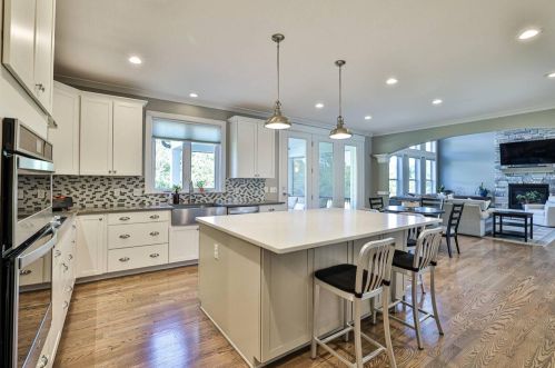 10475 Deerfield Rd, Cincinnati OH  45242-4319 exterior