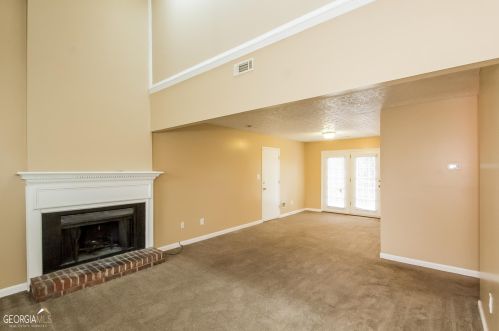 6045 Amberly Rd, Rex GA  30273-1203 exterior