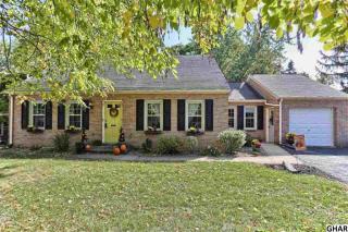 704 Darby Pl, Harrisburg, PA 17109-4817