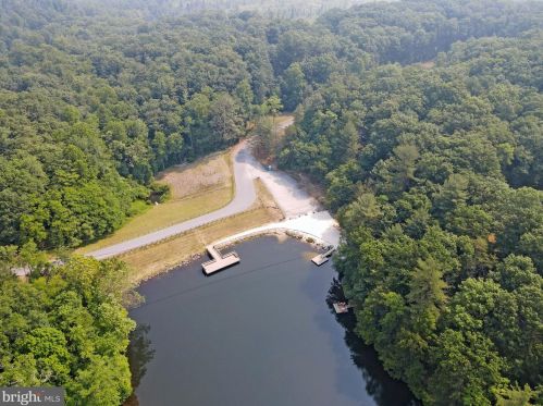 85 Audubon Rd, Hedgesville WV exterior