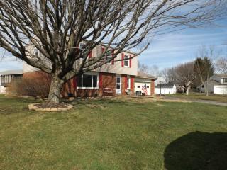 119 Woodbury Dr, Butler, PA 16001-2613