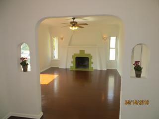 1029 Rosedale Ave, Glendale CA  91201-4107 exterior