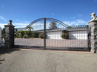 3999 Cherryvale Ave, Soquel, CA 95073-9559