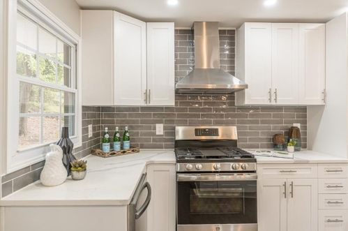 1800 Fayetteville Ct, Atlanta GA  30316-2911 exterior