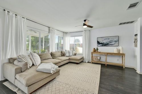 14713 Bescott Dr, Austin TX  78728-5728 exterior