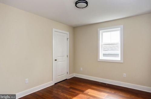 154 Ellis St, Tavistock NJ 08033-1827 exterior