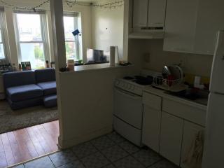 400 32nd St, Philadelphia PA  19104-2505 exterior