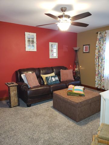 310 Waters St, Perryville, MO 63775-1748