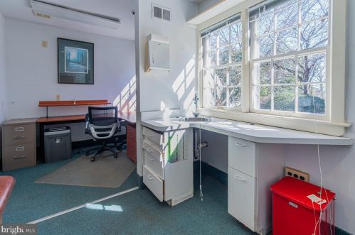 1028 Mcceney Ave, Silver Spring MD 20901-1456 exterior