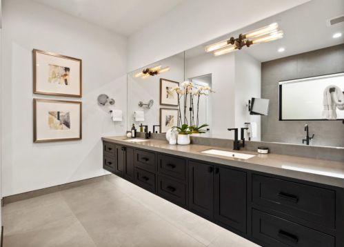 1575 Grant Rd, Los Altos CA  94024-6149 exterior