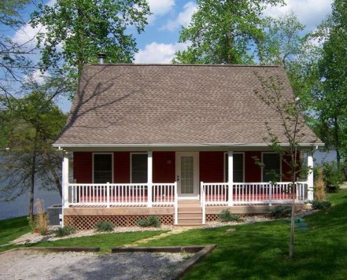9269 Hohman Lake Rd, Shady Grove, IL 62910-2210