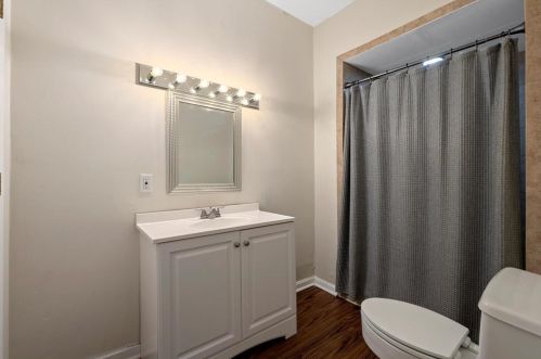 7305 Crofton Dr, Dallas TX  75231-4807 exterior