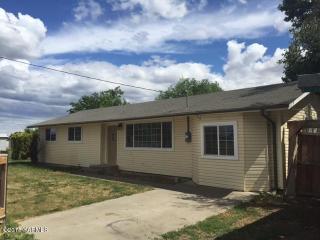 130 Green Giant Rd, Mabton, WA 98935-9748