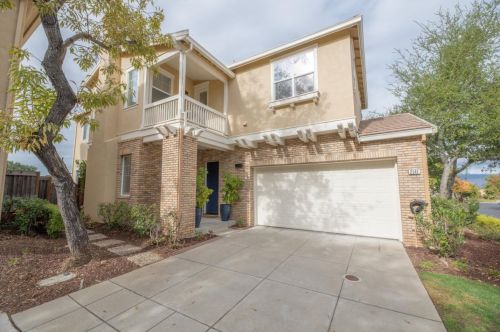 2141 Cruden Bay Way, Gilroy, CA 95020-3081
