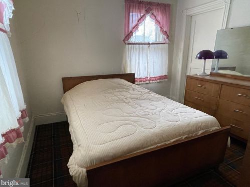 66 Leigh Ave, Princeton NJ  08542-3147 exterior