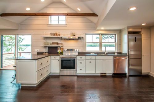 237 Veazey Cove Rd, Wakefield, NH