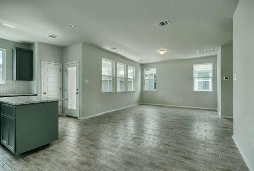 1326 Goforth Rd, Uhland TX  78640-5025 exterior