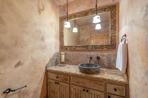11799 Tundra Dr, Truckee CA  96161-6100 exterior