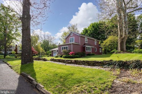 22 Allen St, Trenton, NJ 08620-2301